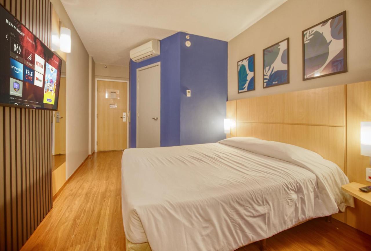 Hus Hotel Dourados Exteriör bild